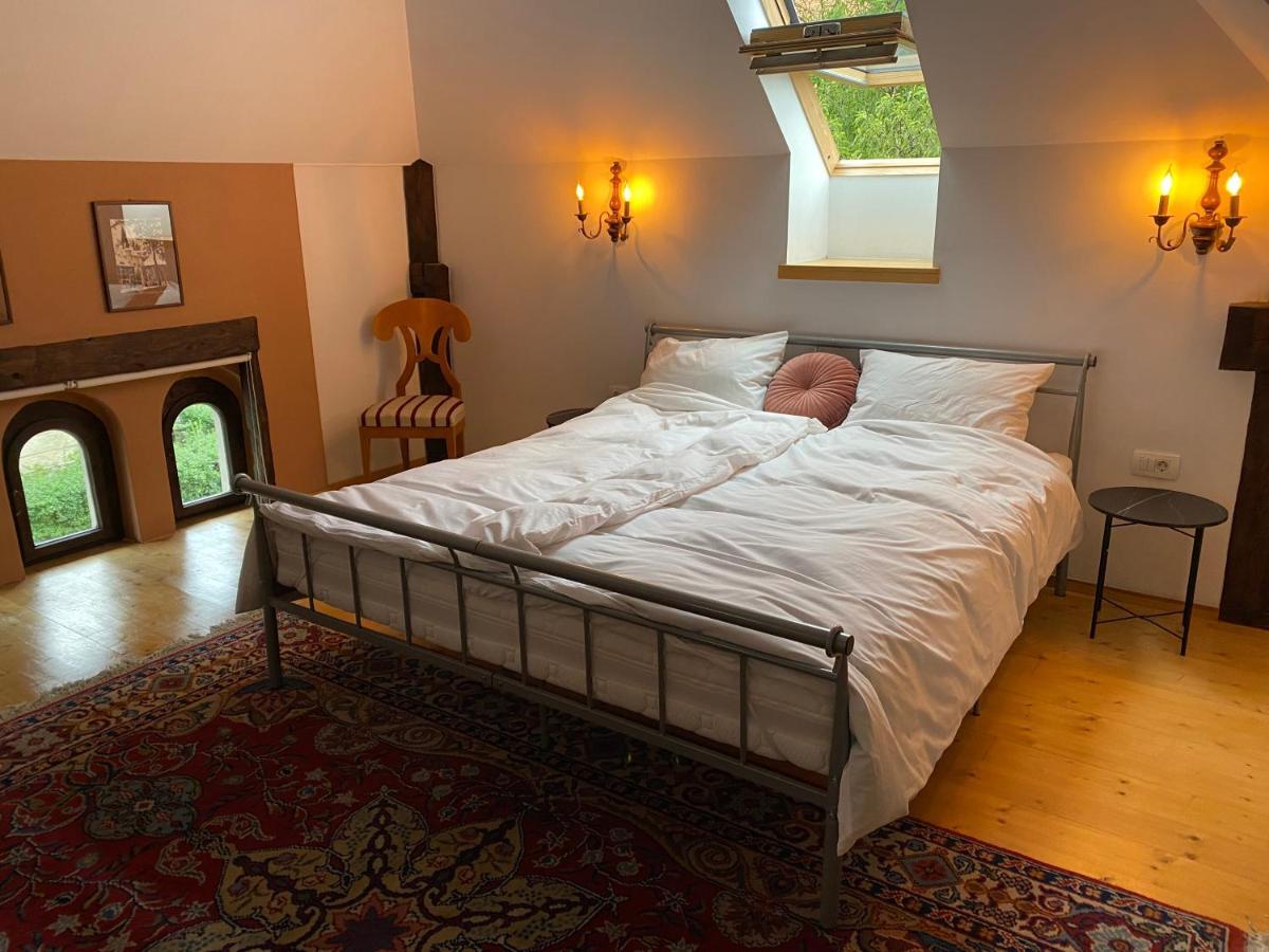 Rose'S Oldtown Apartment Braşov Dış mekan fotoğraf