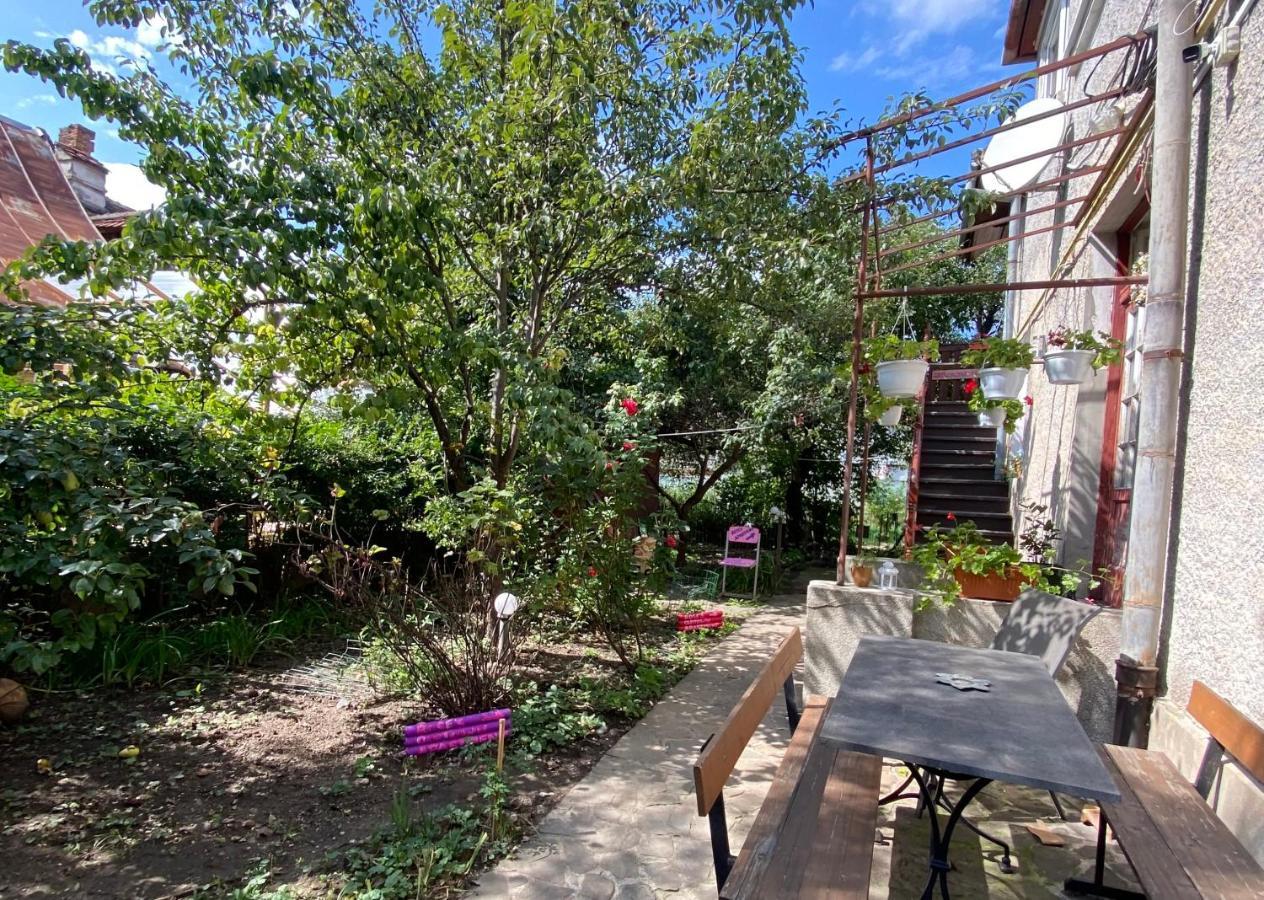 Rose'S Oldtown Apartment Braşov Dış mekan fotoğraf