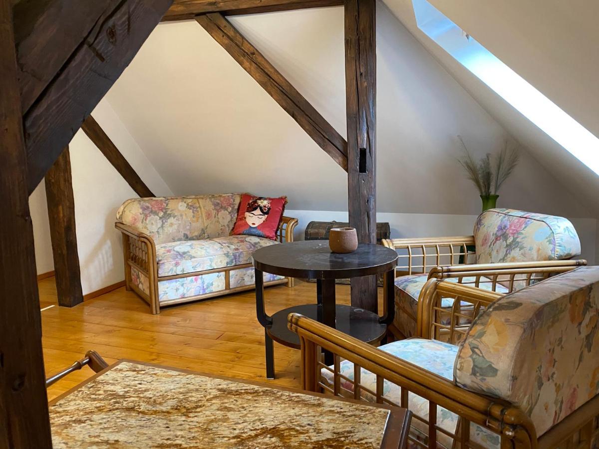 Rose'S Oldtown Apartment Braşov Dış mekan fotoğraf