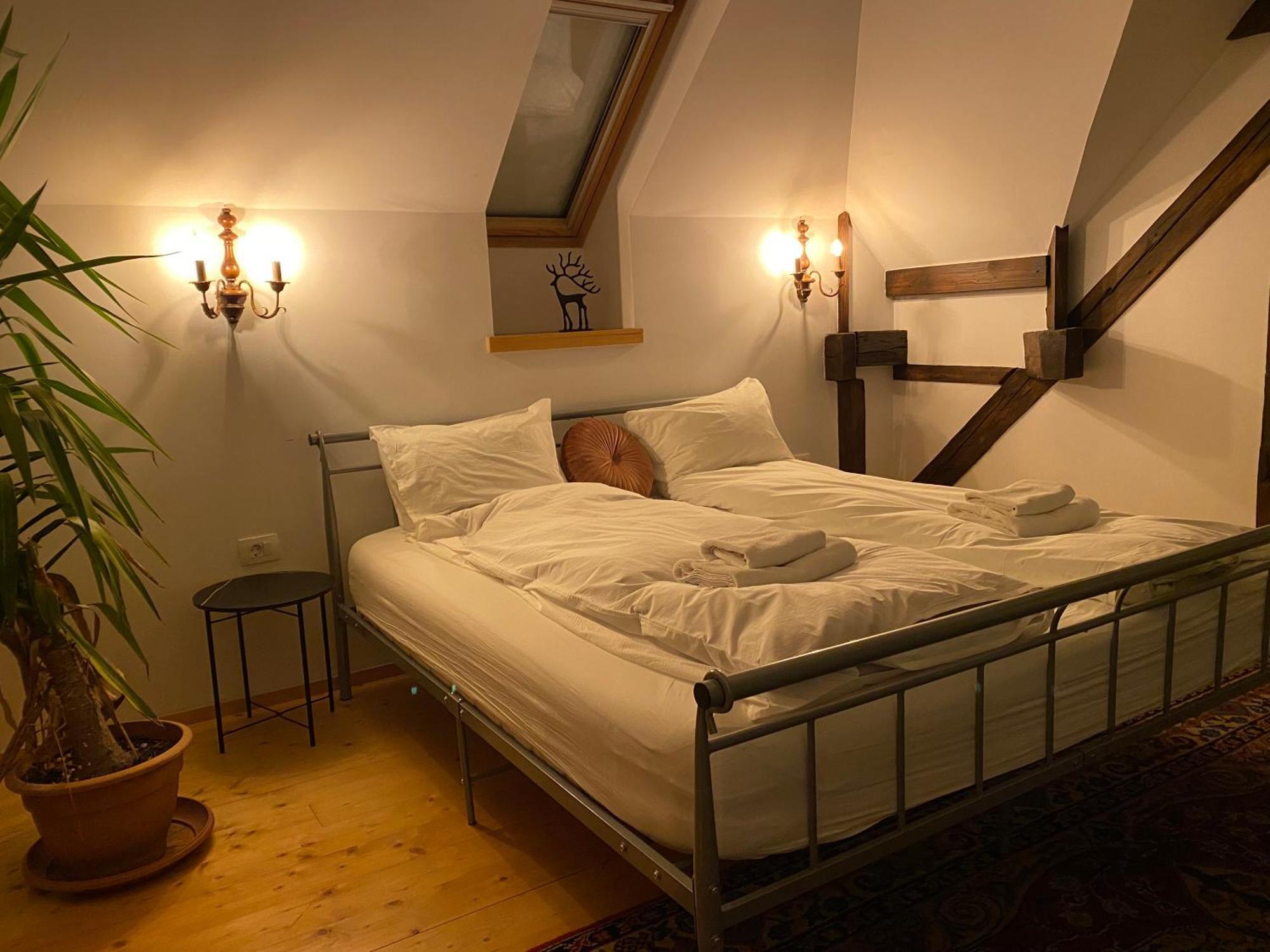 Rose'S Oldtown Apartment Braşov Dış mekan fotoğraf